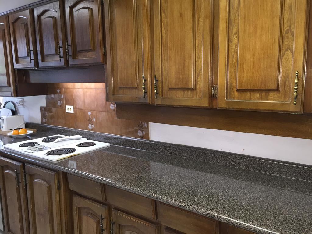 Oakridge Home バンクーバー エクステリア 写真